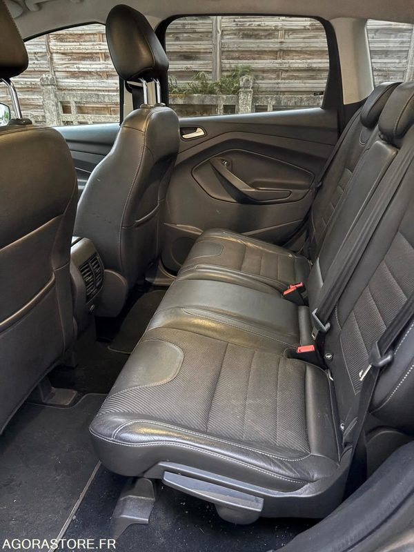 Ford Kuga 2.0l Tdci Powershift 4x4 - 2016 - 270 000km - מכונית: תמונה 5 Ford Kuga 2.0l Tdci Powershift 4x4 - 2016 - 270 000km - מכונית: תמונה 5