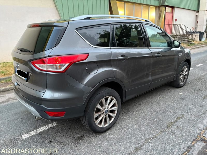 Ford Kuga 2.0l Tdci Powershift 4x4 - 2016 - 270 000km - מכונית: תמונה 2 Ford Kuga 2.0l Tdci Powershift 4x4 - 2016 - 270 000km - מכונית: תמונה 2