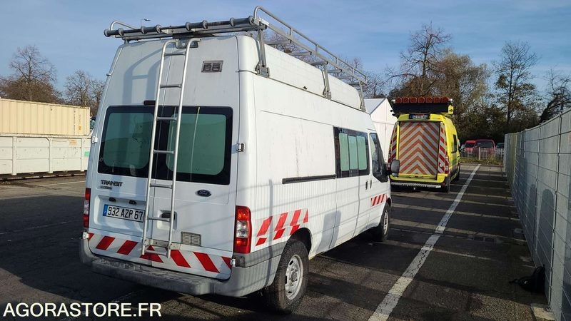 Ford Transit LS - 2008 - 102029kms -932AZP67 - כלי רכב מסחרי עם לוח: תמונה 2 Ford Transit LS - 2008 - 102029kms -932AZP67 - כלי רכב מסחרי עם לוח: תמונה 2