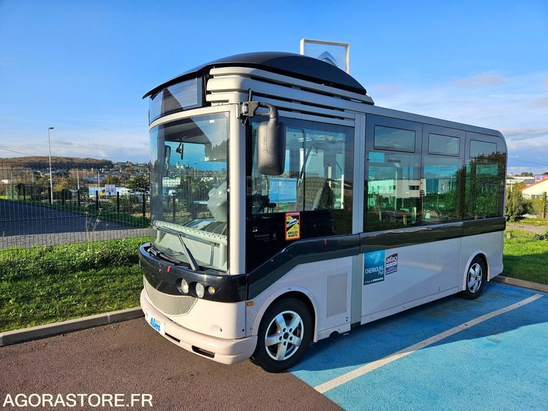 GRUAU Microbus - 2011 BON - 45500km ETAT GENERAL - מיניבוס, כלי רכב מסחרי לנוסעים: תמונה 1 GRUAU Microbus - 2011 BON - 45500km ETAT GENERAL - מיניבוס, כלי רכב מסחרי לנוסעים: תמונה 1