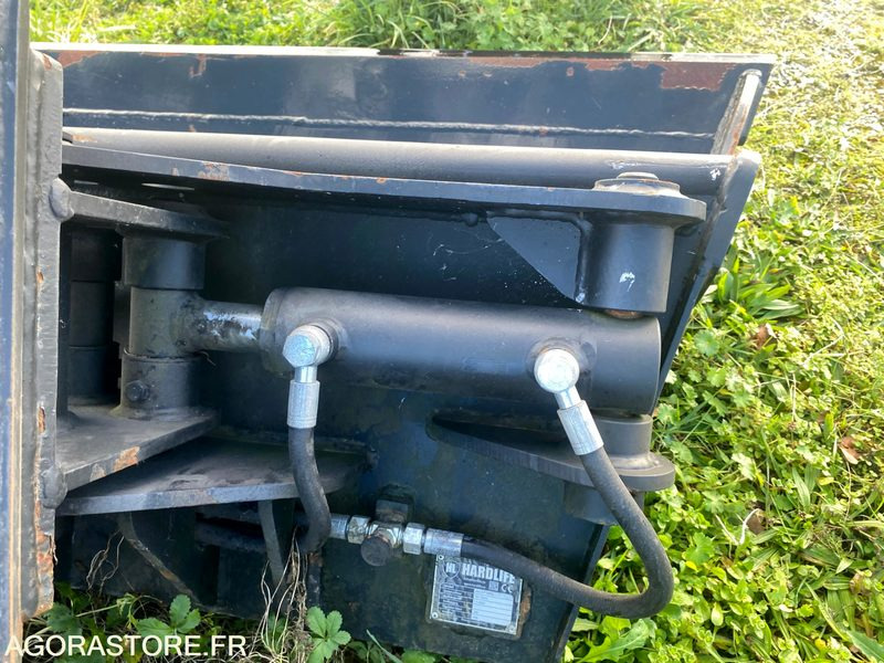 Godet curage orientable pour pelle 4T à 6T NEUF - חלקי חילוף עבור מכונת בנייה: תמונה 4 Godet curage orientable pour pelle 4T à 6T NEUF - חלקי חילוף עבור מכונת בנייה: תמונה 4