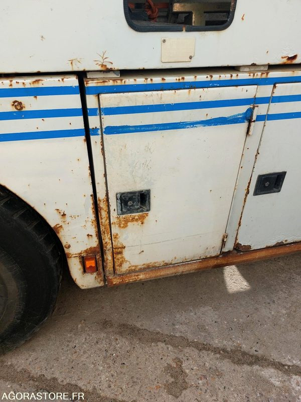 HYDROCUREUR RIVARD / RENAULT DC240 - 358888 KMS - ROULANT - EN L'ETAT - משאית ואקום: תמונה 5 HYDROCUREUR RIVARD / RENAULT DC240 - 358888 KMS - ROULANT - EN L'ETAT - משאית ואקום: תמונה 5