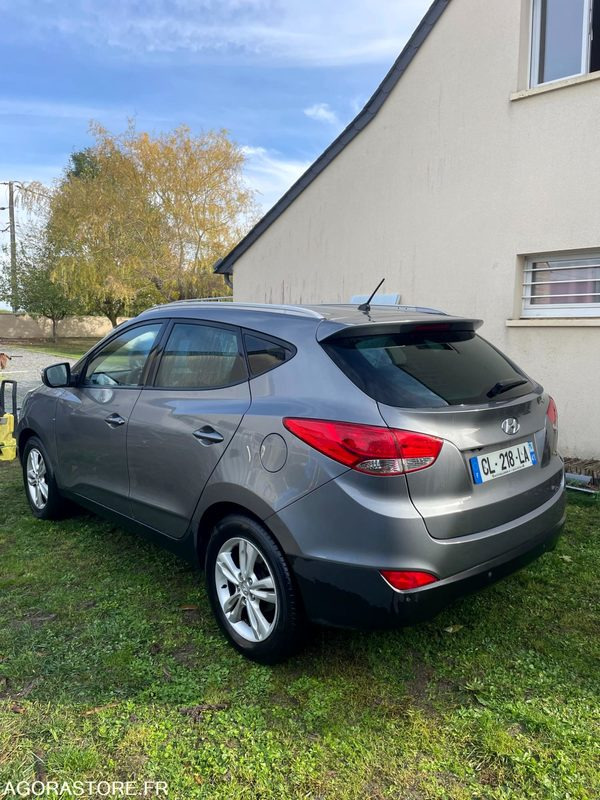 HYUNDAI - IX35 - 267.325KMS - 2012 - SUV: תמונה 3 HYUNDAI - IX35 - 267.325KMS - 2012 - SUV: תמונה 3