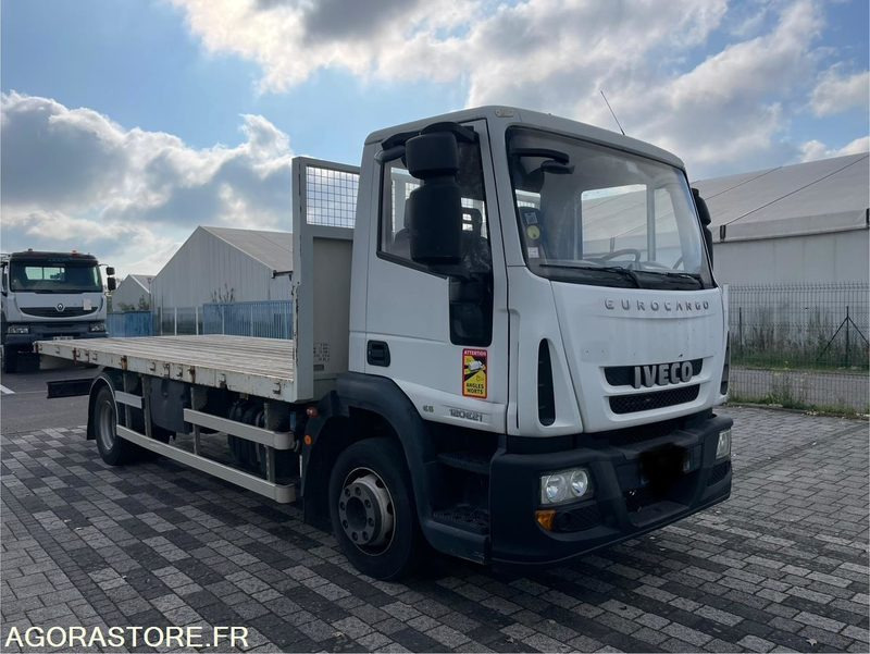 IVECO EUROCARGO PLATEAU - 2015 - 295 000KM - משאית: תמונה 1 IVECO EUROCARGO PLATEAU - 2015 - 295 000KM - משאית: תמונה 1