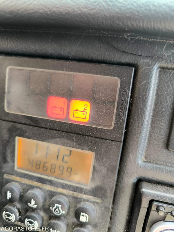 IVECO IRISBUS - 2005 - 486899km - 63 places - אוטובוס בית ספר: תמונה 5 IVECO IRISBUS - 2005 - 486899km - 63 places - אוטובוס בית ספר: תמונה 5