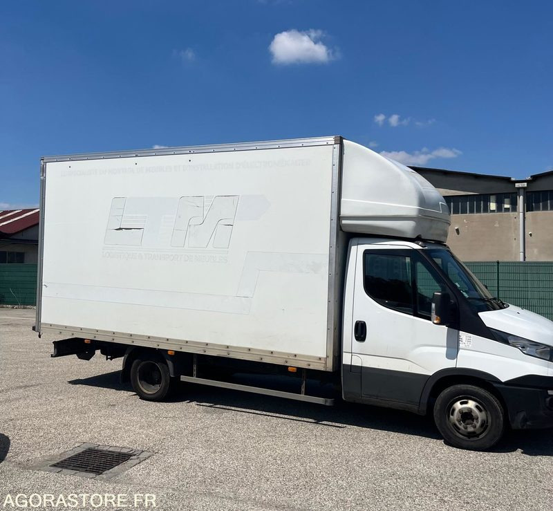 Iveco Daily 35C BVA - 2019 - 118 200km - כלי רכב מסחרי עם לוח: תמונה 2 Iveco Daily 35C BVA - 2019 - 118 200km - כלי רכב מסחרי עם לוח: תמונה 2