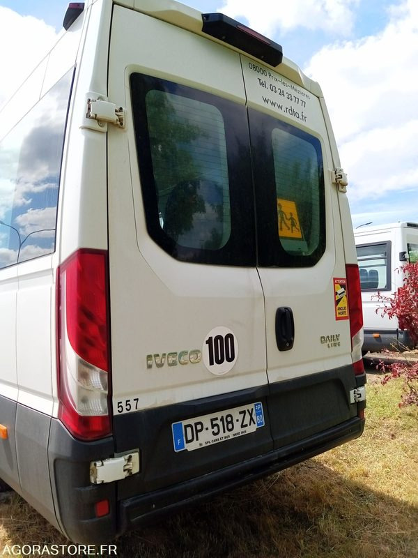 Iveco Daily Line - מיניבוס, כלי רכב מסחרי לנוסעים: תמונה 3 Iveco Daily Line - מיניבוס, כלי רכב מסחרי לנוסעים: תמונה 3