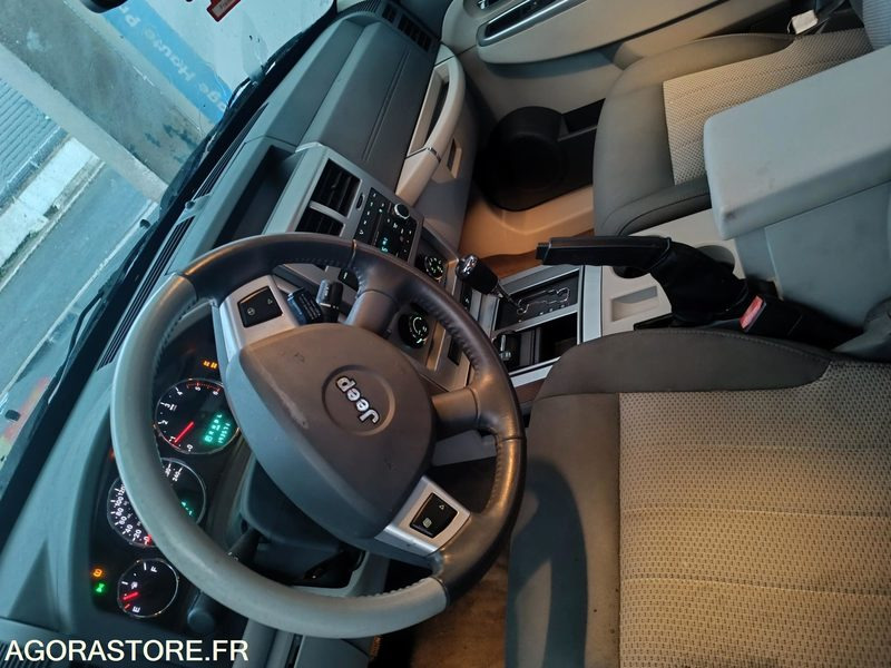 Jeep Cherokee IV 2.8 CRD Jamboree - 2009 - 193 000 KM - מכונית: תמונה 3 Jeep Cherokee IV 2.8 CRD Jamboree - 2009 - 193 000 KM - מכונית: תמונה 3