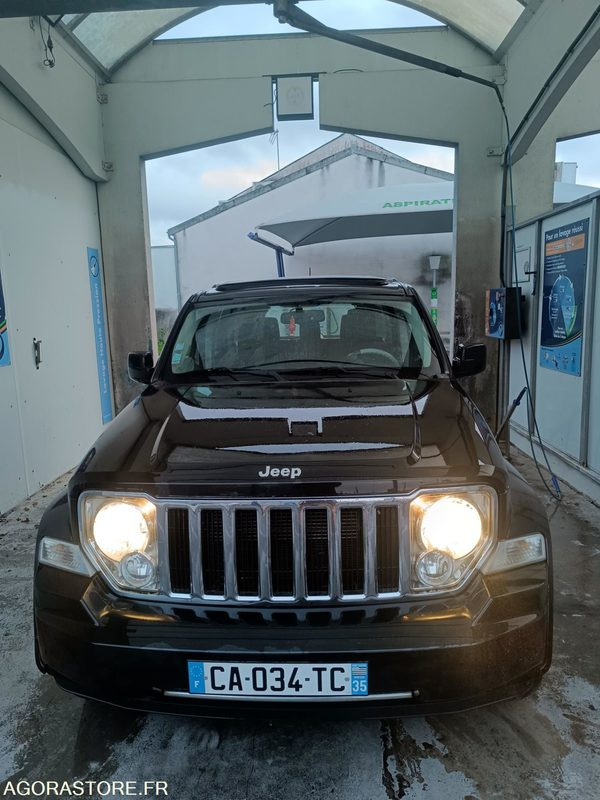 Jeep Cherokee IV 2.8 CRD Jamboree - 2009 - 193 000 KM - מכונית: תמונה 1 Jeep Cherokee IV 2.8 CRD Jamboree - 2009 - 193 000 KM - מכונית: תמונה 1