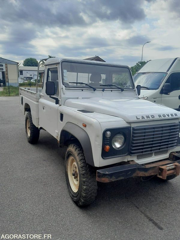 LAND ROVER DEFENDER 110 - 2012 - 81370KM - SUV: תמונה 2 LAND ROVER DEFENDER 110 - 2012 - 81370KM - SUV: תמונה 2