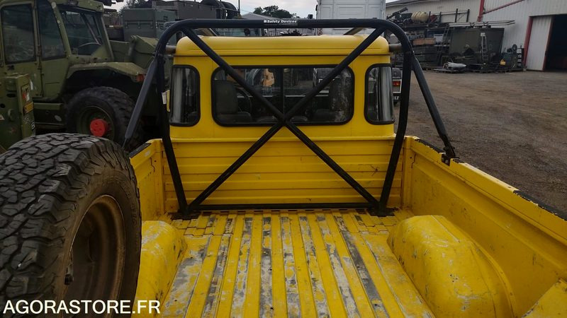 LAND ROVER DEFENDER - 2003 - 98879km - טנדר: תמונה 4 LAND ROVER DEFENDER - 2003 - 98879km - טנדר: תמונה 4