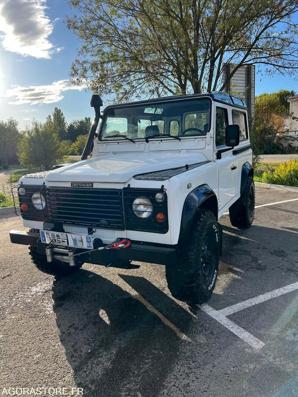 LAND ROVER DEFENDER 90 - SUV: תמונה 2 LAND ROVER DEFENDER 90 - SUV: תמונה 2