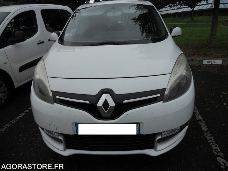 LOT 11 SLT - RENAULT SCENIC - מכונית: תמונה 1 LOT 11 SLT - RENAULT SCENIC - מכונית: תמונה 1