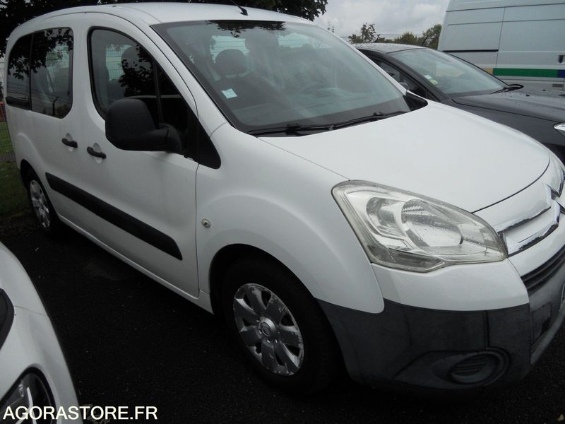 LOT 4 SLT - CITROEN BERLINGO - מכונית: תמונה 2 LOT 4 SLT - CITROEN BERLINGO - מכונית: תמונה 2