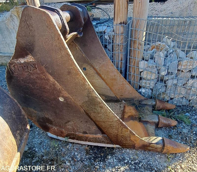 Lot de trois godets + attache rapide VTN - חלקי חילוף עבור מכונת בנייה: תמונה 3 Lot de trois godets + attache rapide VTN - חלקי חילוף עבור מכונת בנייה: תמונה 3