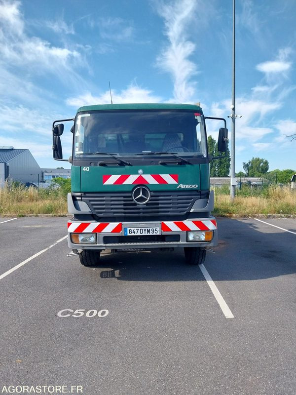 MERCEDES Atego 1828 HUWER 2005 378491KM ROULANT EXPORT UNIQUEMENT - משאית ואקום: תמונה 1 MERCEDES Atego 1828 HUWER 2005 378491KM ROULANT EXPORT UNIQUEMENT - משאית ואקום: תמונה 1