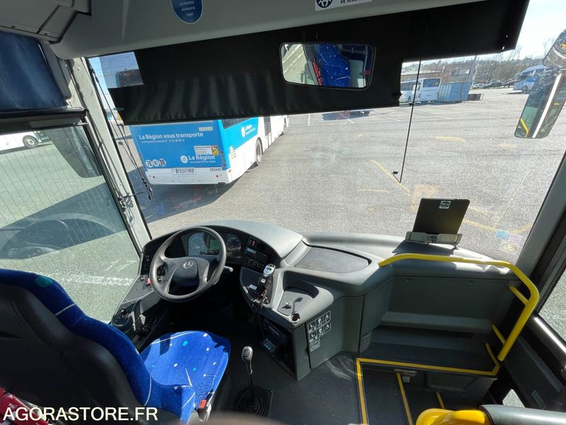 MERCEDES INTOURO M12,98m N°083227 - מיניבוס, כלי רכב מסחרי לנוסעים: תמונה 5 MERCEDES INTOURO M12,98m N°083227 - מיניבוס, כלי רכב מסחרי לנוסעים: תמונה 5