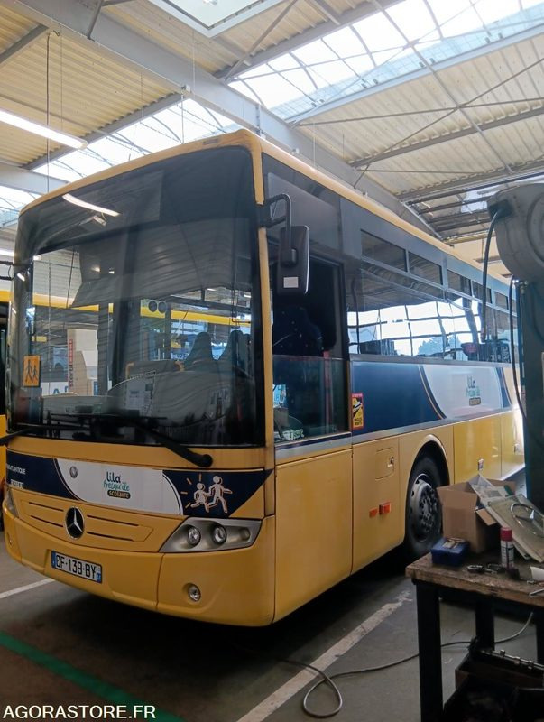 MERCEDES INTOURO N°083089 - אוטובוס בית ספר: תמונה 5 MERCEDES INTOURO N°083089 - אוטובוס בית ספר: תמונה 5