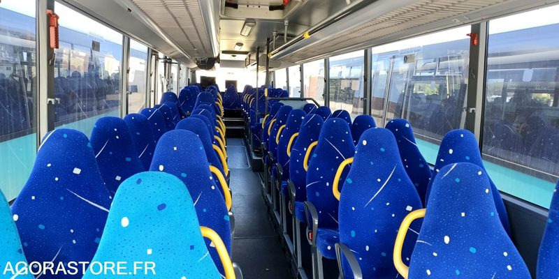MERCEDES INTOURO N°093024 - מיניבוס, כלי רכב מסחרי לנוסעים: תמונה 4 MERCEDES INTOURO N°093024 - מיניבוס, כלי רכב מסחרי לנוסעים: תמונה 4