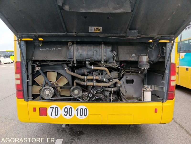 MERCEDES INTOURO N°093379 - אוטובוס בית ספר: תמונה 5 MERCEDES INTOURO N°093379 - אוטובוס בית ספר: תמונה 5