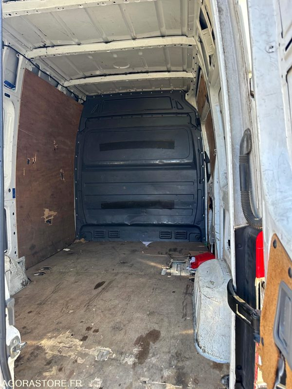 כלי רכב מסחרי עם לוח MERCEDES - SPRINTER - 2016 / 323000 KM: תמונה 7