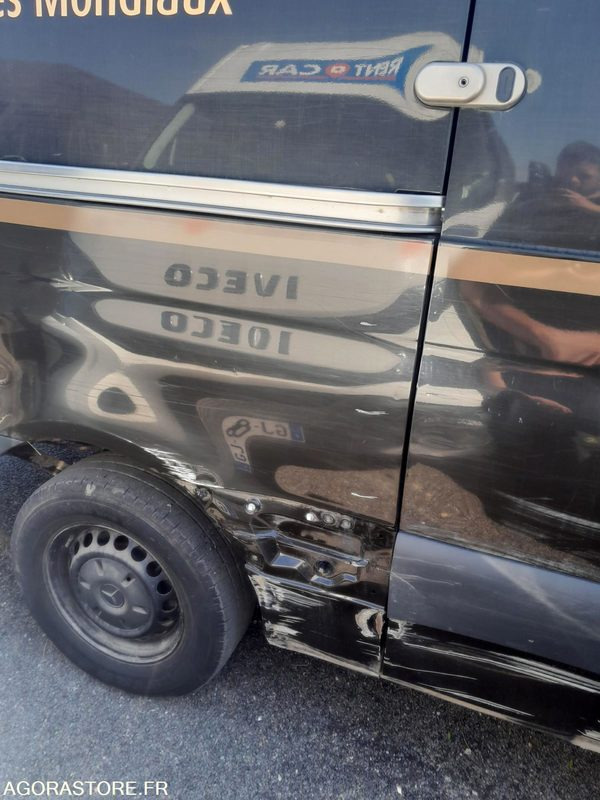 MERCEDES SPRINTER - 2020 - 137292 Kms - כלי רכב מסחרי עם לוח: תמונה 3 MERCEDES SPRINTER - 2020 - 137292 Kms - כלי רכב מסחרי עם לוח: תמונה 3