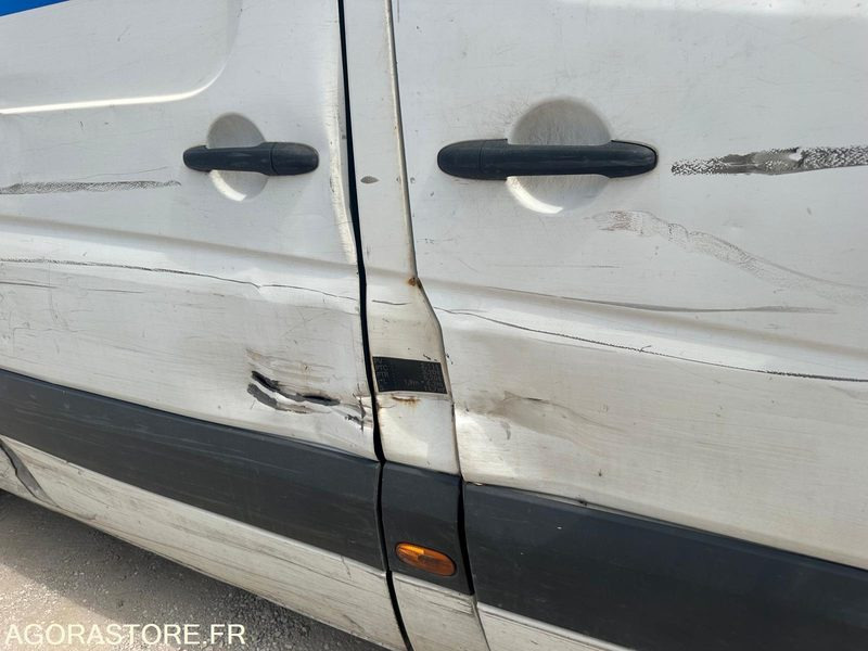 כלי רכב מסחרי עם לוח MERCEDES - SPRINTER 314 - 2016 / 249000 KM: תמונה 9