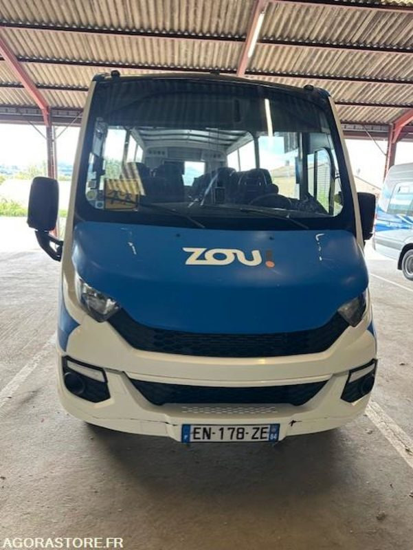 MINICARS IVECO BUS DAILY TOURYS 25396 MEC 2017 KM 277000 EN-178-ZE - מיניבוס, כלי רכב מסחרי לנוסעים: תמונה 1 MINICARS IVECO BUS DAILY TOURYS 25396 MEC 2017 KM 277000 EN-178-ZE - מיניבוס, כלי רכב מסחרי לנוסעים: תמונה 1