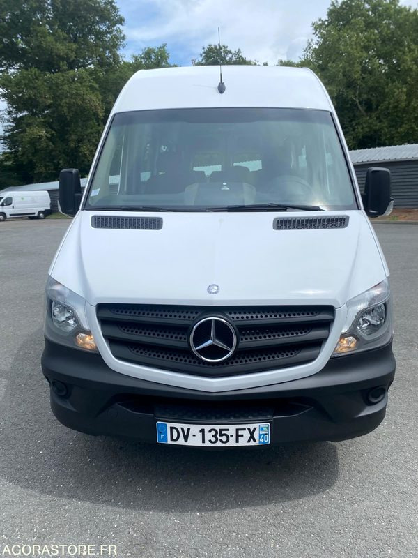 Mercedes sprinter 08/2015 BVA 22+1 places peinture neuve 309000 kms - מיניבוס, כלי רכב מסחרי לנוסעים: תמונה 2 Mercedes sprinter 08/2015 BVA 22+1 places peinture neuve 309000 kms - מיניבוס, כלי רכב מסחרי לנוסעים: תמונה 2