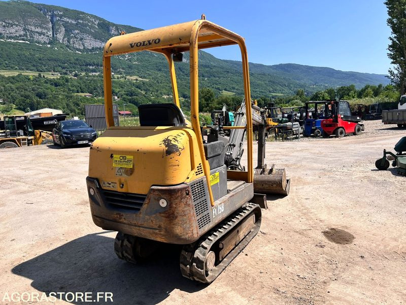 Mini-pelle Volvo EC15 B XT 1,5T - Année 2004 - 2290 heures - מיני מחפר: תמונה 3 Mini-pelle Volvo EC15 B XT 1,5T - Année 2004 - 2290 heures - מיני מחפר: תמונה 3