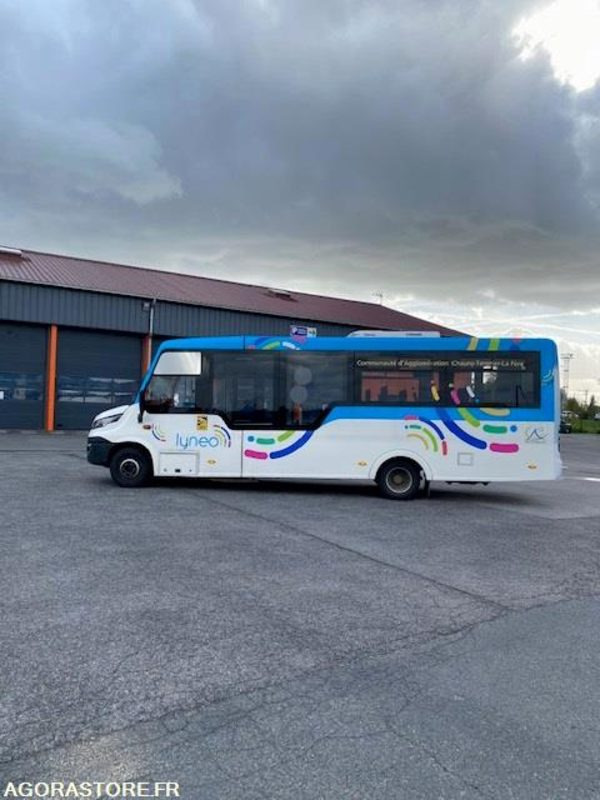 Minibus INDCAR MOBI LOW ENTRY - 27 places - PMR - מיניבוס, כלי רכב מסחרי לנוסעים: תמונה 3 Minibus INDCAR MOBI LOW ENTRY - 27 places - PMR - מיניבוס, כלי רכב מסחרי לנוסעים: תמונה 3