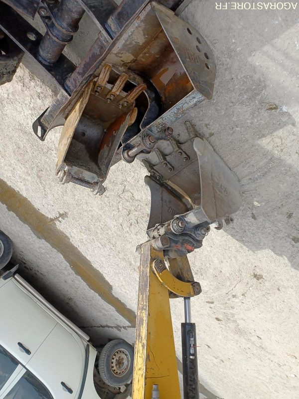מחפר Minipelle Caterpillar 302.5 C: תמונה 7