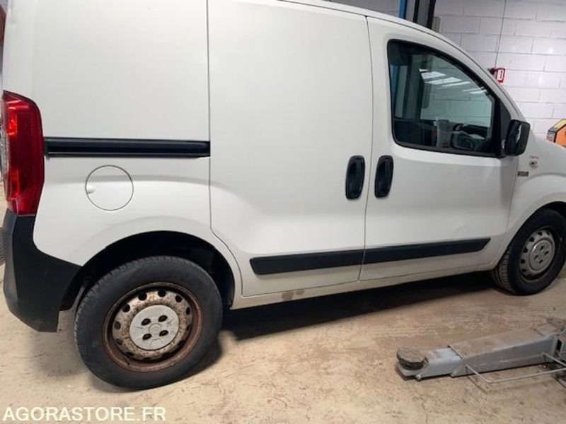 NEMO Citroën 1.4L essence roulante - כלי רכב מסחרי קטן: תמונה 2 NEMO Citroën 1.4L essence roulante - כלי רכב מסחרי קטן: תמונה 2