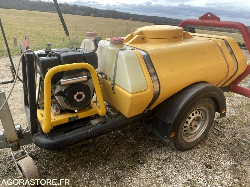 Nettoyeur haute-pression Diesel sur remorque BRENDON BB1000 - מכונת לניקוי בלחץ: תמונה 3 Nettoyeur haute-pression Diesel sur remorque BRENDON BB1000 - מכונת לניקוי בלחץ: תמונה 3