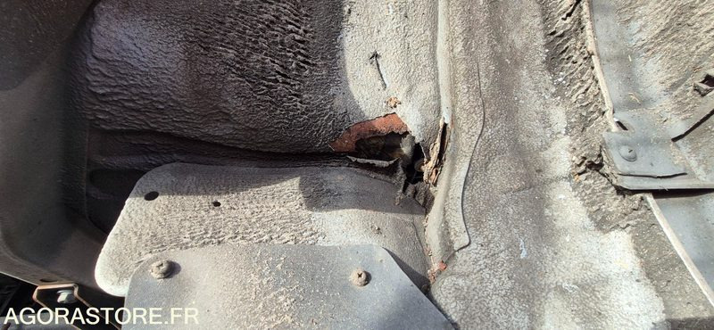 Nissan Cabstar - כלי רכב מסחרי מזהיר: תמונה 2 Nissan Cabstar - כלי רכב מסחרי מזהיר: תמונה 2