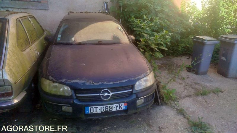 OPEL OMÉGA BREAK - 1996 - רכב סטיישן: תמונה 1 OPEL OMÉGA BREAK - 1996 - רכב סטיישן: תמונה 1