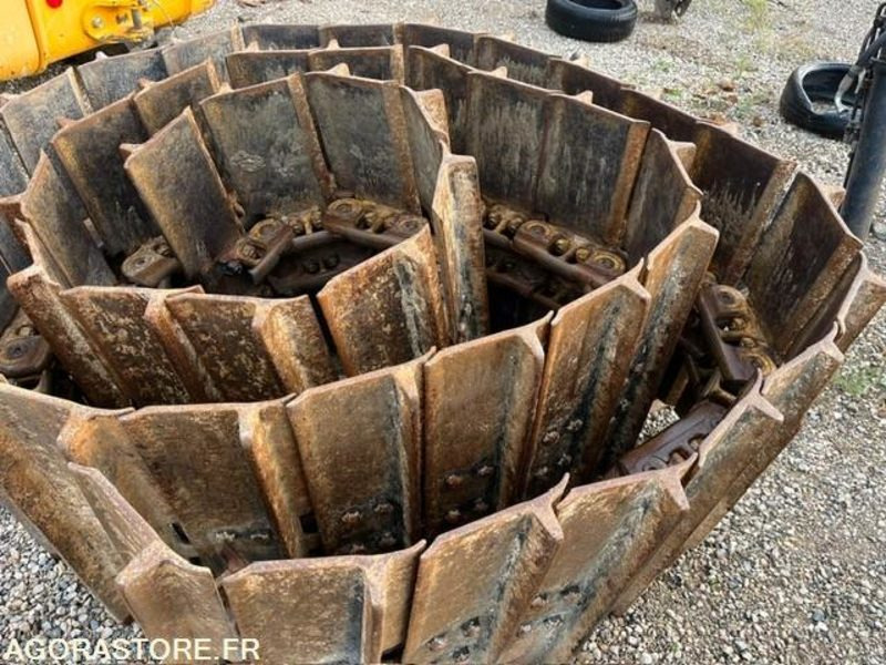 PAIRE DE CHENILLES CATERPILLAR D6N - חלקי חילוף עבור מכונת בנייה: תמונה 4 PAIRE DE CHENILLES CATERPILLAR D6N - חלקי חילוף עבור מכונת בנייה: תמונה 4
