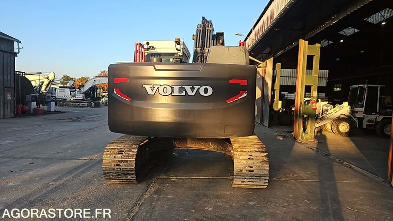 PELLE A CHENILLE VOLVO EC220 EL - 2015 / 10661H (MPC021) - מחפר: תמונה 4 PELLE A CHENILLE VOLVO EC220 EL - 2015 / 10661H (MPC021) - מחפר: תמונה 4