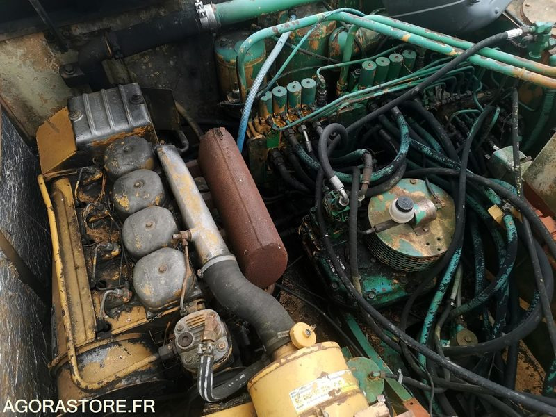 PELLE GRUE LIEBHERR A901C - 1981 - מחפר: תמונה 5 PELLE GRUE LIEBHERR A901C - 1981 - מחפר: תמונה 5