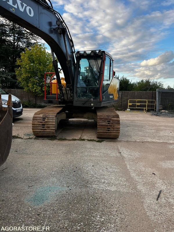 PELLE VOLVO EC160 NL - 2020 / 4950 HEURES - מחפר: תמונה 3 PELLE VOLVO EC160 NL - 2020 / 4950 HEURES - מחפר: תמונה 3