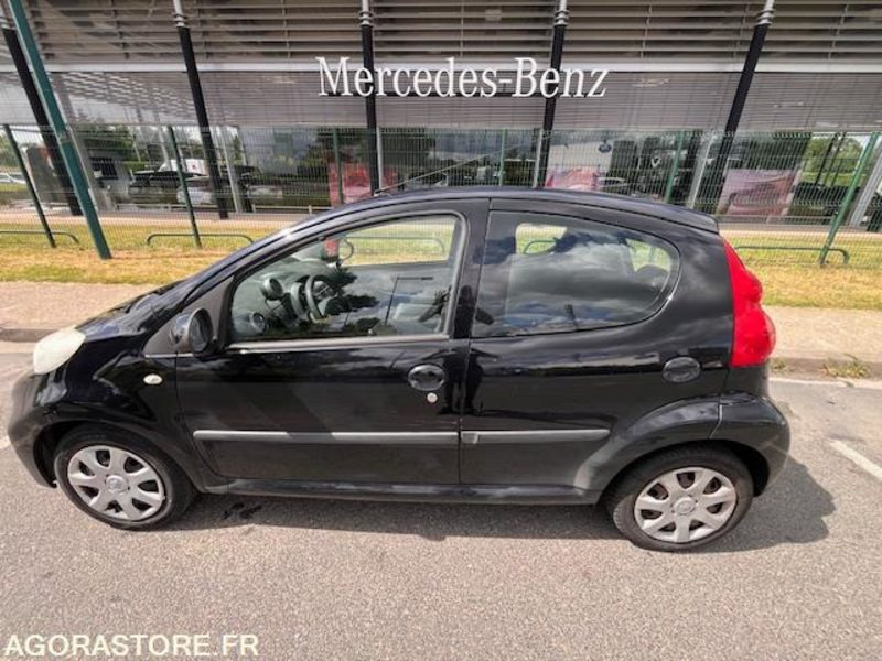 PEUGEOT 107 1.4 HDI TRENDY - מכונית: תמונה 3 PEUGEOT 107 1.4 HDI TRENDY - מכונית: תמונה 3