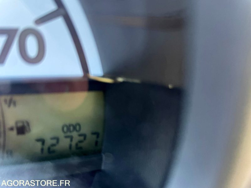 PEUGEOT 107 CZ-774-XE - מכונית: תמונה 5 PEUGEOT 107 CZ-774-XE - מכונית: תמונה 5