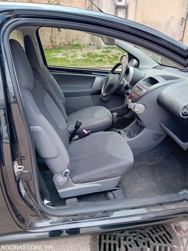 PEUGEOT 107 - מכונית: תמונה 4 PEUGEOT 107 - מכונית: תמונה 4