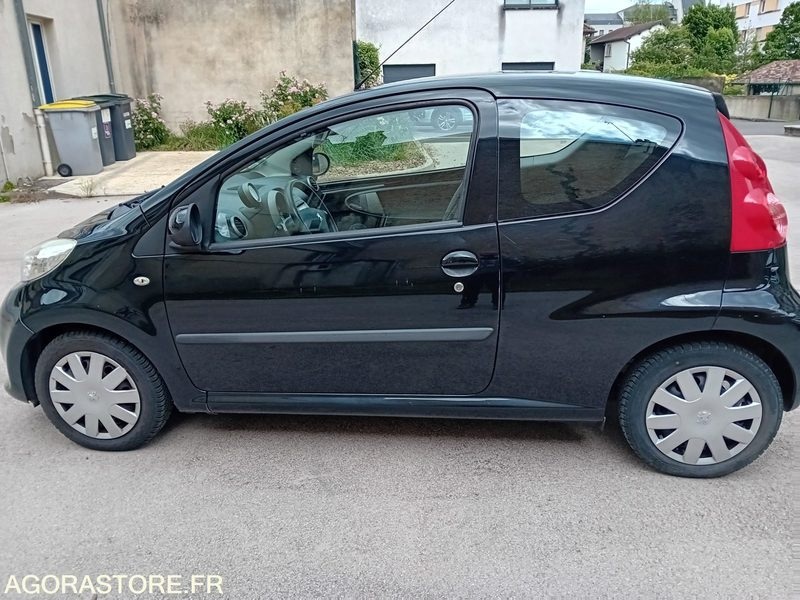 PEUGEOT 107 - מכונית: תמונה 2 PEUGEOT 107 - מכונית: תמונה 2