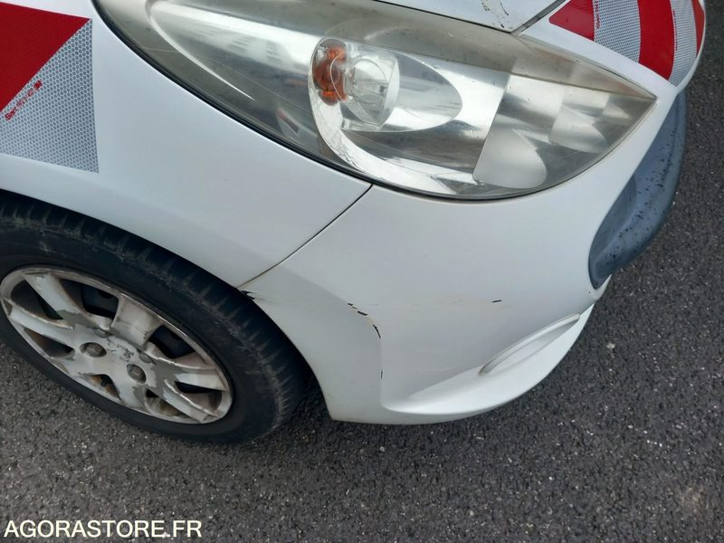 PEUGEOT 206+ 1.4i 73 cv - bon état - 103 800 km - SANS CT - CJ-124-LC - מכונית: תמונה 3 PEUGEOT 206+ 1.4i 73 cv - bon état - 103 800 km - SANS CT - CJ-124-LC - מכונית: תמונה 3