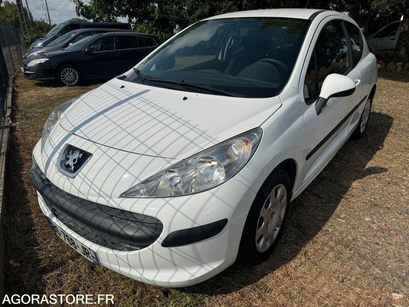 PEUGEOT 207 1.4 HDI STE - מכונית: תמונה 1 PEUGEOT 207 1.4 HDI STE - מכונית: תמונה 1