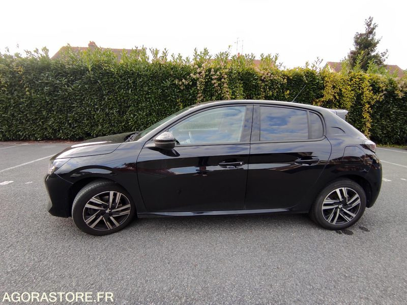 PEUGEOT 208 100 S&S EAT8 - finition ALLURE - MEC 2023 - מכונית: תמונה 3 PEUGEOT 208 100 S&S EAT8 - finition ALLURE - MEC 2023 - מכונית: תמונה 3
