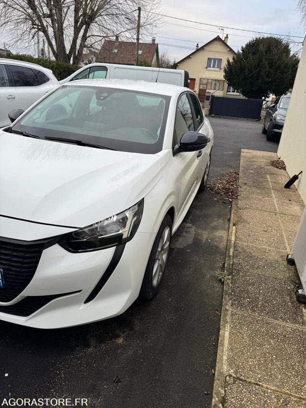 PEUGEOT - 208 - 2022 / 88000 KM - מכונית: תמונה 2 PEUGEOT - 208 - 2022 / 88000 KM - מכונית: תמונה 2