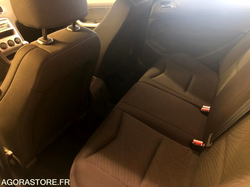 PEUGEOT 308 ANNEE 2010 5P 1.6 HDI DIESEL Boite manuelle 150000km - מכונית: תמונה 5 PEUGEOT 308 ANNEE 2010 5P 1.6 HDI DIESEL Boite manuelle 150000km - מכונית: תמונה 5