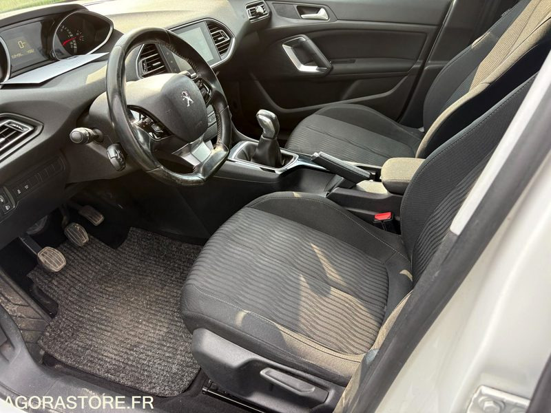 PEUGEOT 308 DIESEL 1.6 L HDI - מכונית: תמונה 5 PEUGEOT 308 DIESEL 1.6 L HDI - מכונית: תמונה 5